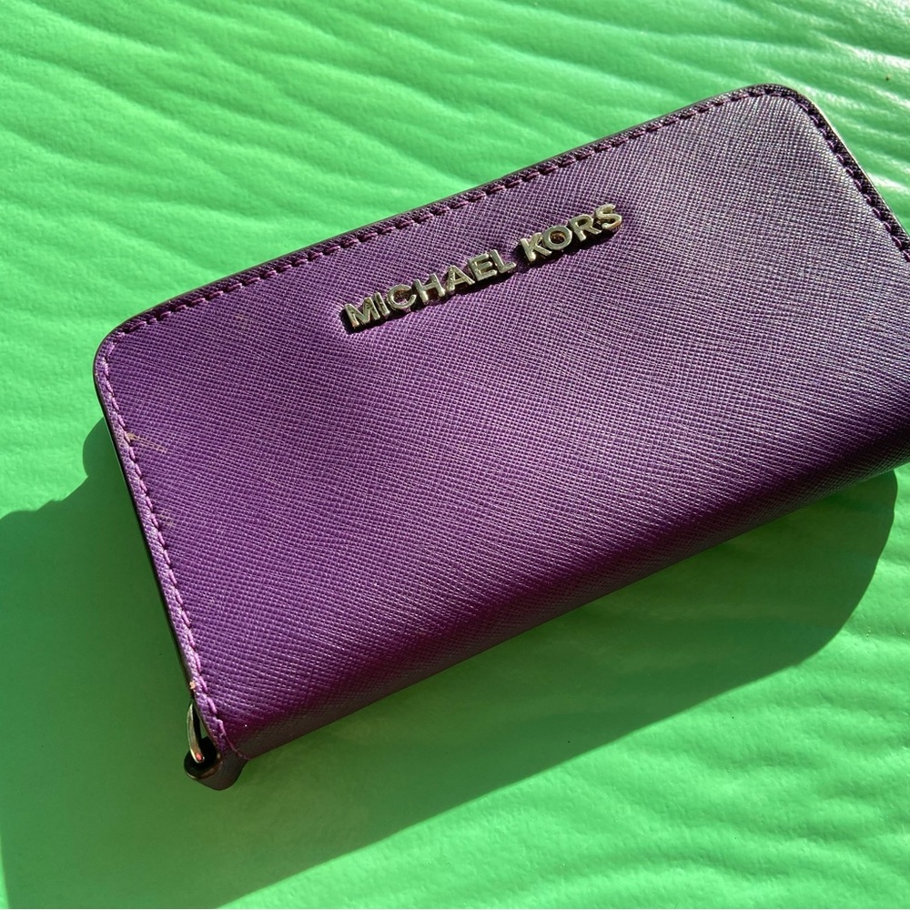 Michael Kors wallet
